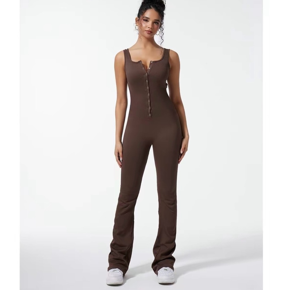NWOT Brown stretchy ribbed jumpsuit